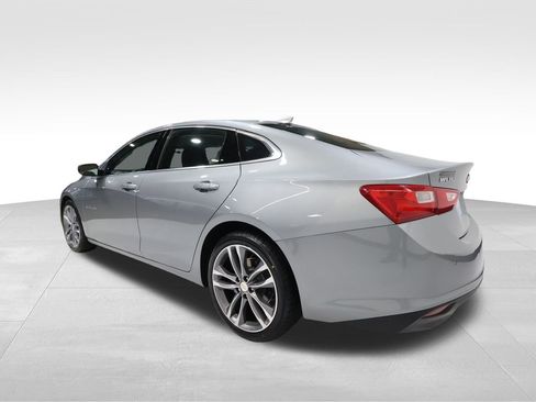 Certified 2025 Chevrolet Malibu LT image 2