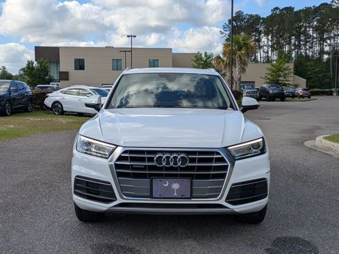 Used 2019 Audi Q5 2.0T Premium w/ Convenience Package AWD/4WD image 2