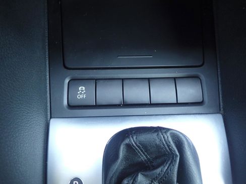 Used 2013 Volkswagen Golf TDI FWD image 21