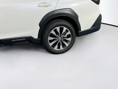 Used 2024 Subaru Outback Limited AWD/4WD image 31