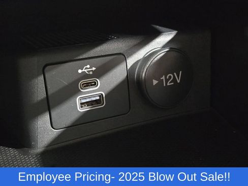 New 2025 Ford Escape Active w/ Cold Weather Package FWD image 31