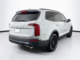 Used 2022 Kia Telluride EX w/ EX Premium Package video 2
