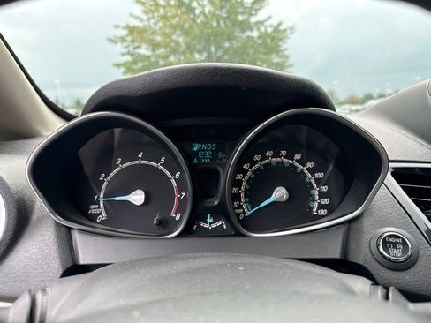 Used 2017 Ford Fiesta Titanium FWD image 14