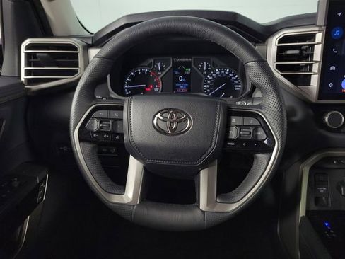 Used 2023 Toyota Tundra Limited image 21