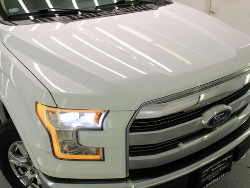 Used 2016 Ford F150 Lariat w/ Equipment Group 502A Luxury AWD/4WD image 11