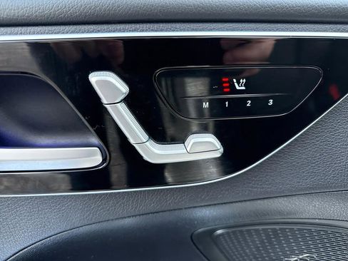 Used 2023 Mercedes-Benz C 300 4MATIC Sedan image 24