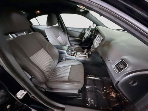 Used 2023 Dodge Charger SXT RWD image 29