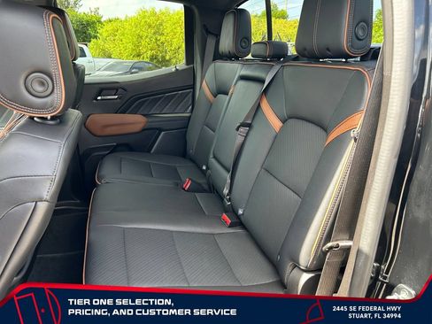Certified 2023 GMC Canyon AT4 w/ AT4 Premium Package AWD/4WD image 28