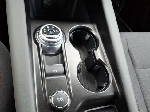 Used 2026 Ford Explorer Active AWD/4WD image 22