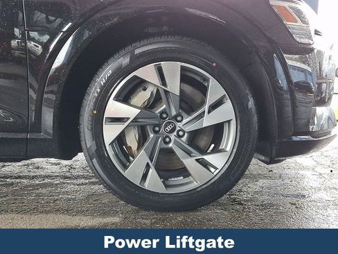 Used 2021 Audi e-tron Premium image 10