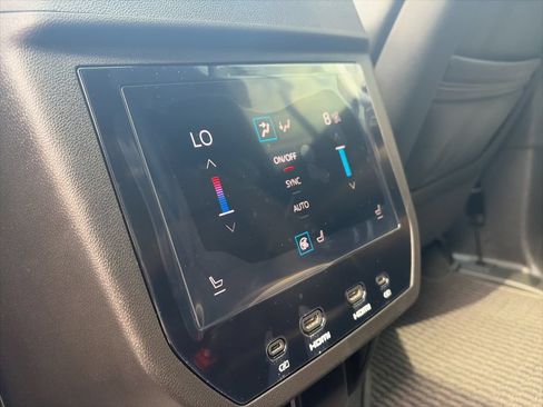 Used 2026 GMC Yukon Denali Ultimate AWD/4WD image 30