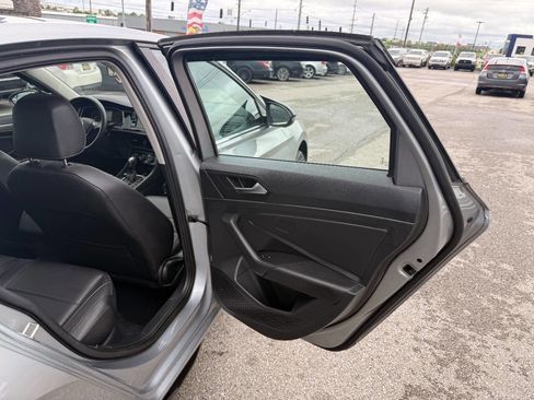 Used 2021 Volkswagen Jetta S FWD image 25