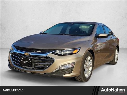 Used 2024 Chevrolet Malibu LT image 1