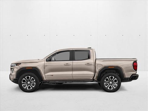 New 2026 GMC Canyon AT4 AWD/4WD image 3