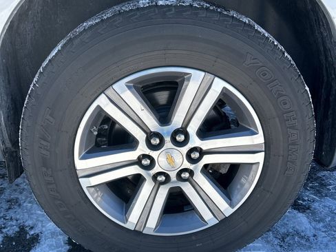Used 2016 Chevrolet Traverse LT image 10