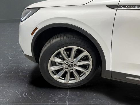 Used 2022 Lincoln Corsair AWD w/ Premium Package image 39