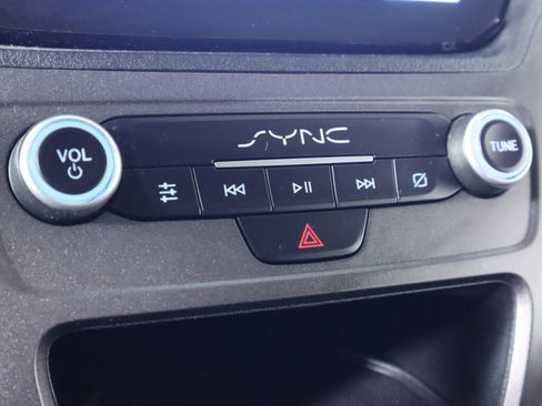 Used 2022 Ford Transit Connect XLT FWD image 23