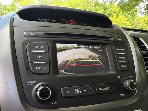 Used 2015 Kia Sorento LX FWD image 42