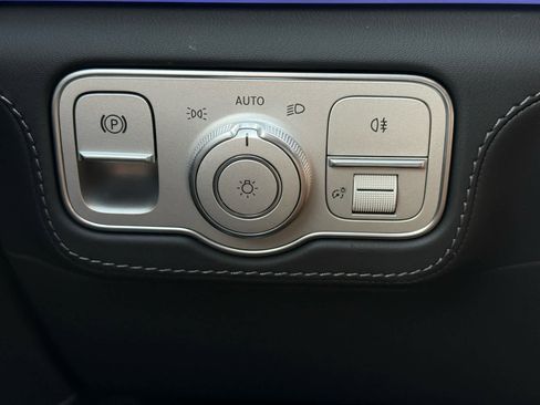 New 2025 Mercedes-Benz GLE 53 AMG 4MATIC image 30