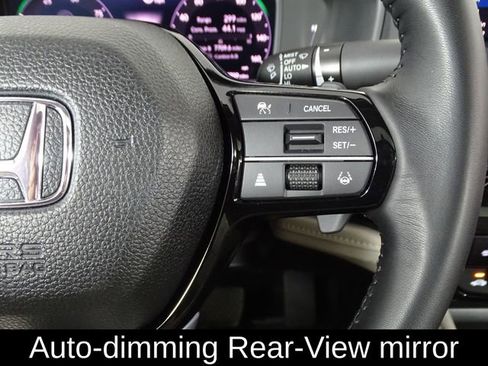 Used 2024 Honda Accord Touring image 27