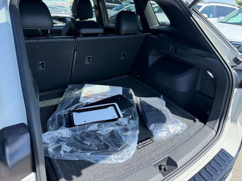New 2026 Volkswagen Tiguan SE R-Line AWD/4WD image 26