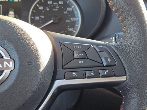 Used 2025 Nissan Versa SR w/ Trunk Package FWD image 27
