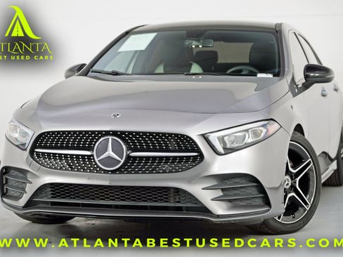 Used 2019 Mercedes-Benz A 220 w/ AMG Line image 1