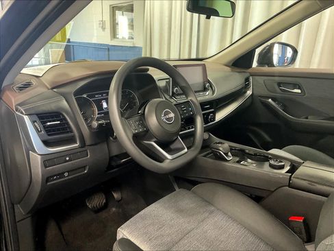 Certified 2023 Nissan Rogue SV AWD/4WD image 8