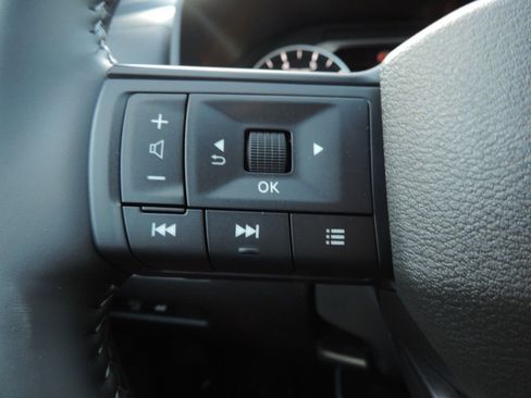 New 2026 Nissan Rogue SV image 24