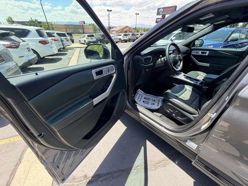 Used 2024 Ford Explorer Timberline w/ Timberline Technology Package AWD/4WD image 10