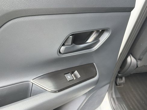 Used 2026 Nissan Kicks S FWD image 20