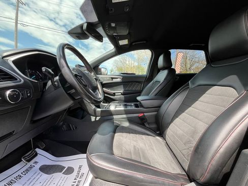 Used 2021 Ford Edge ST-Line AWD/4WD image 20
