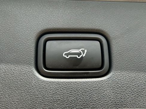 Used 2022 Hyundai Tucson Limited image 56