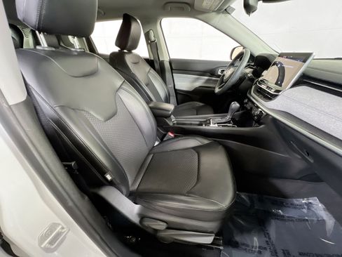 Used 2022 Jeep Compass Latitude AWD/4WD image 25