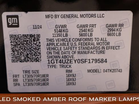 Used 2025 GMC Sierra 2500 AT4X AWD/4WD image 40