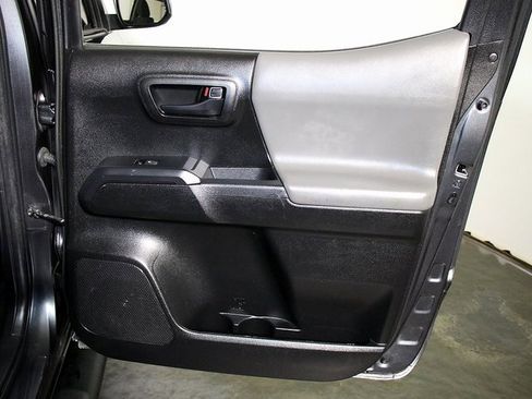Used 2023 Toyota Tacoma SR image 28