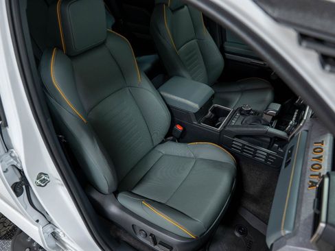 Used 2025 Toyota 4Runner Trailhunter image 64