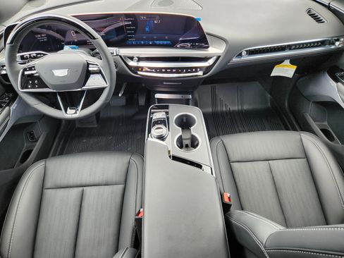 New 2025 Cadillac Lyriq Sport w/ LPO, Floor Liner Package RWD image 15