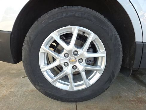 Used 2022 Chevrolet Equinox LT AWD/4WD image 70