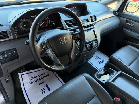 Used 2014 Honda Odyssey EX-L image 9