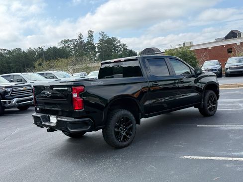 Used 2026 Chevrolet Silverado 1500 LT Trail Boss w/ LT Trail Boss Premium Package AWD/4WD image 5