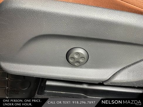 Used 2021 Mercedes-Benz GLC 300 4MATIC Coupe image 18