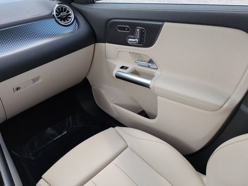 New 2026 Mercedes-Benz GLA 250 image 17