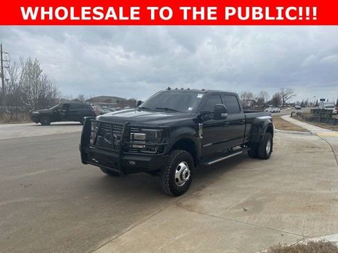 Used 2019 Ford F350 Lariat w/ Lariat Value Package image 7