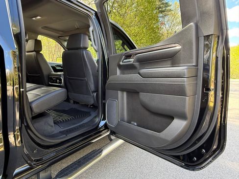 Used 2023 Chevrolet Silverado 1500 LTZ w/ LTZ Premium Package AWD/4WD image 42
