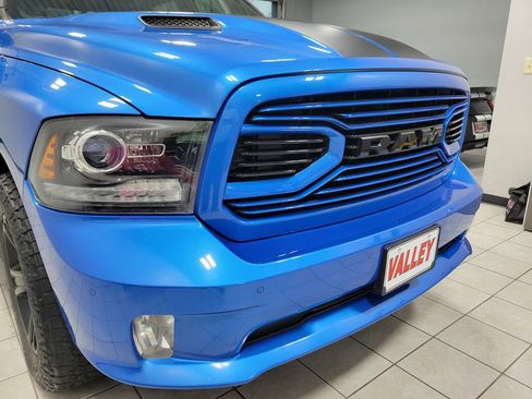 Used 2018 RAM 1500 Sport w/ Hydro Blue Sport Package image 28