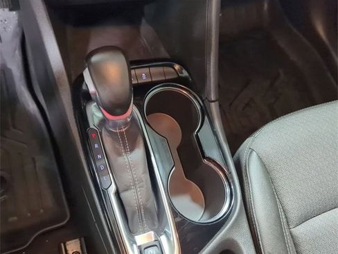 Certified 2024 Buick Encore GX Preferred w/ Comfort Package image 15