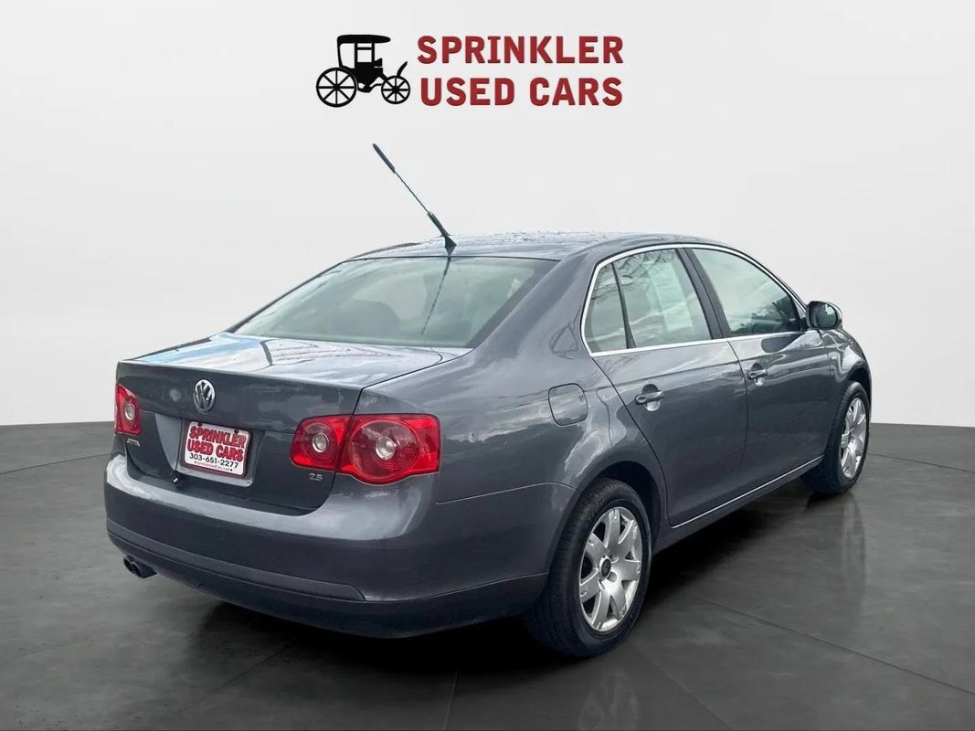 Used 2007 Volkswagen Jetta Wolfsburg Edition FWD image 3