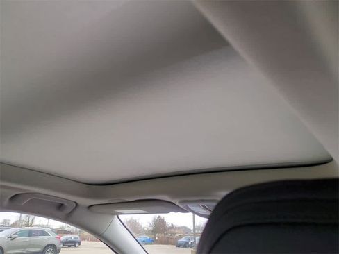 Used 2024 Volvo S60 B5 Core image 21