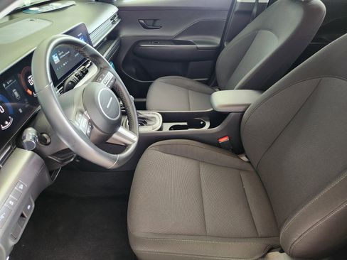 Used 2025 Hyundai Kona SEL AWD/4WD image 13